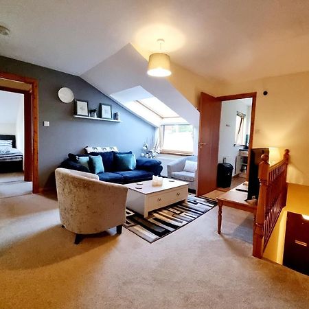Stylish 2 Bedroom - 2 Miles Inverness City Centre Exterior photo